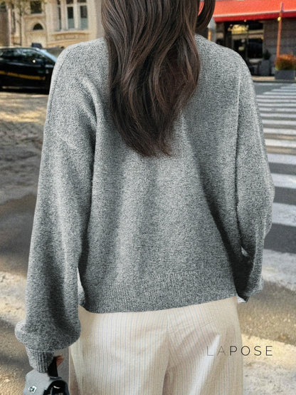Gracefully Styled Cardigan for Any Occasion