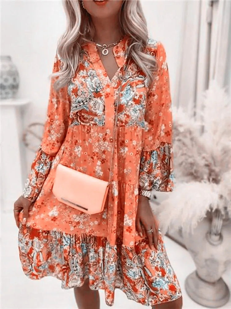 Classic Vintage Dress with a Flattering Fit
