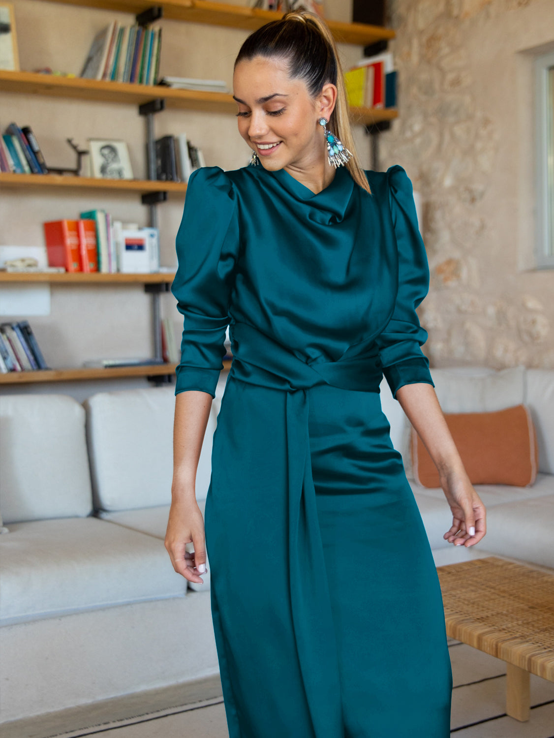 Sophisticated Dress with a Clean Classic Look