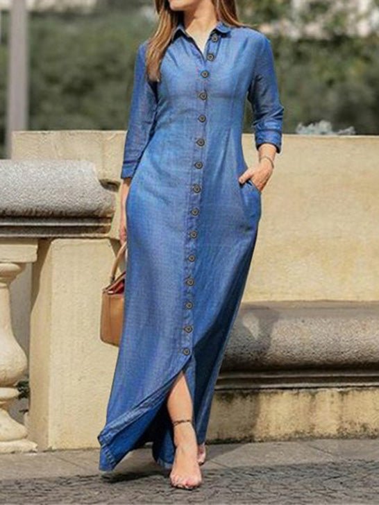 Beautifully Finished Dress in a Timeless Design
