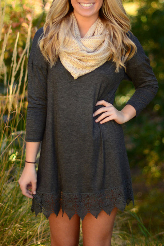 Beautifully Finished Dress in a Timeless Design