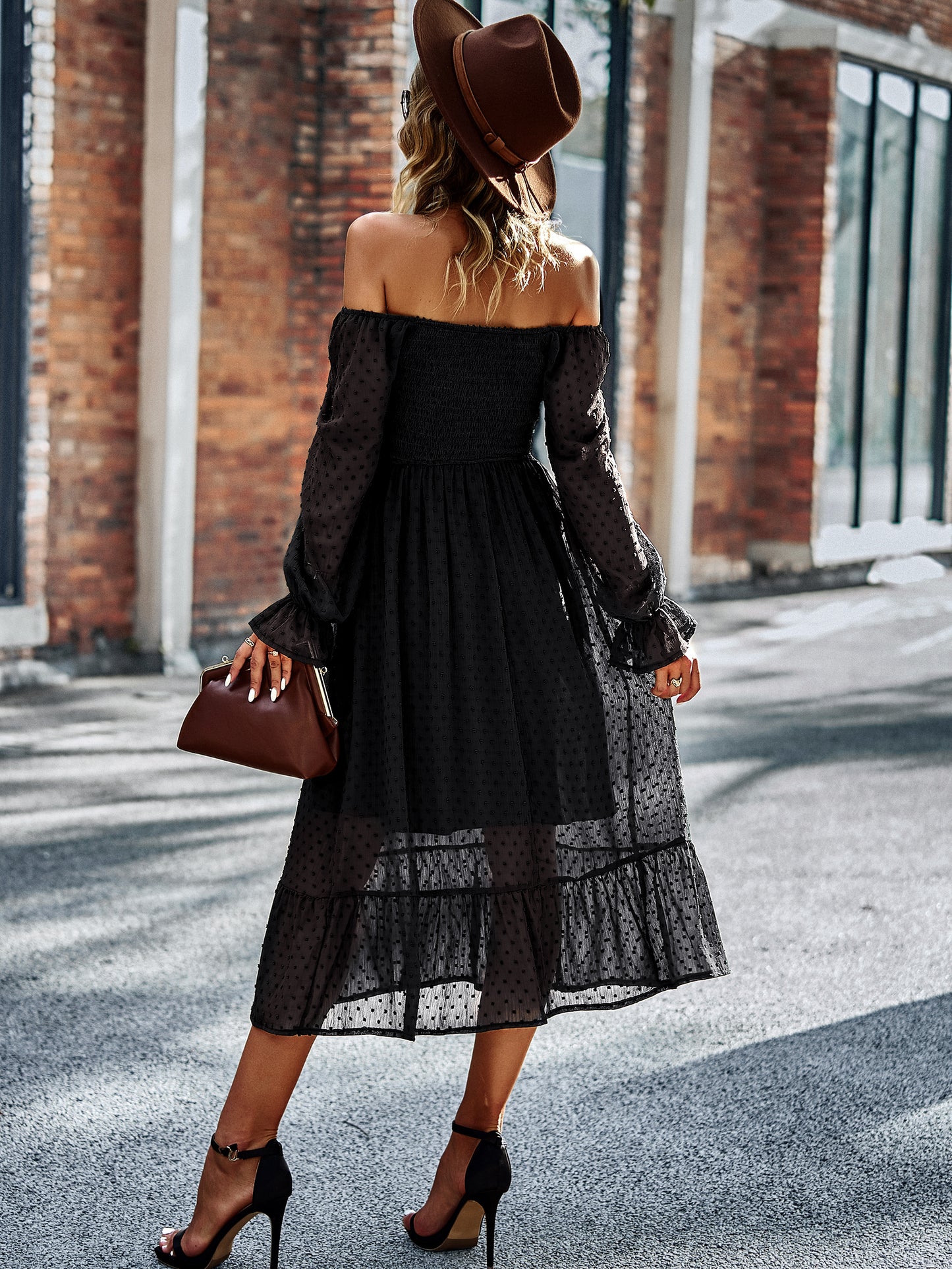 Classic Vintage Dress with a Flattering Fit