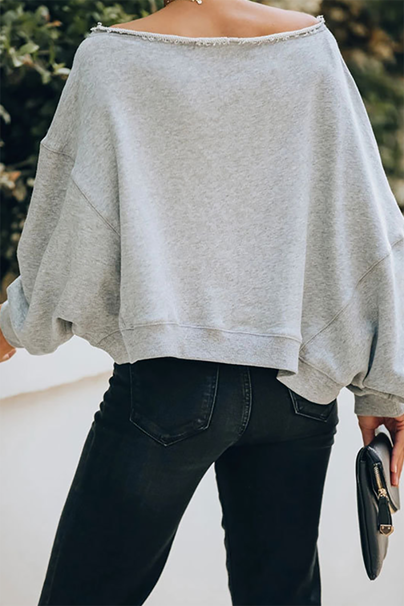 Gracefully Styled Garment for Any Occasion
