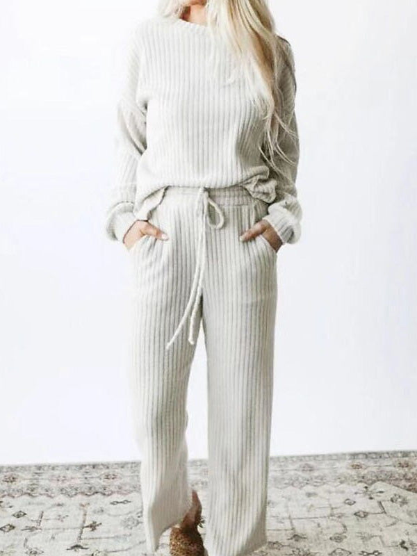 A Vintage Style Pants with Delicate Timeless Details