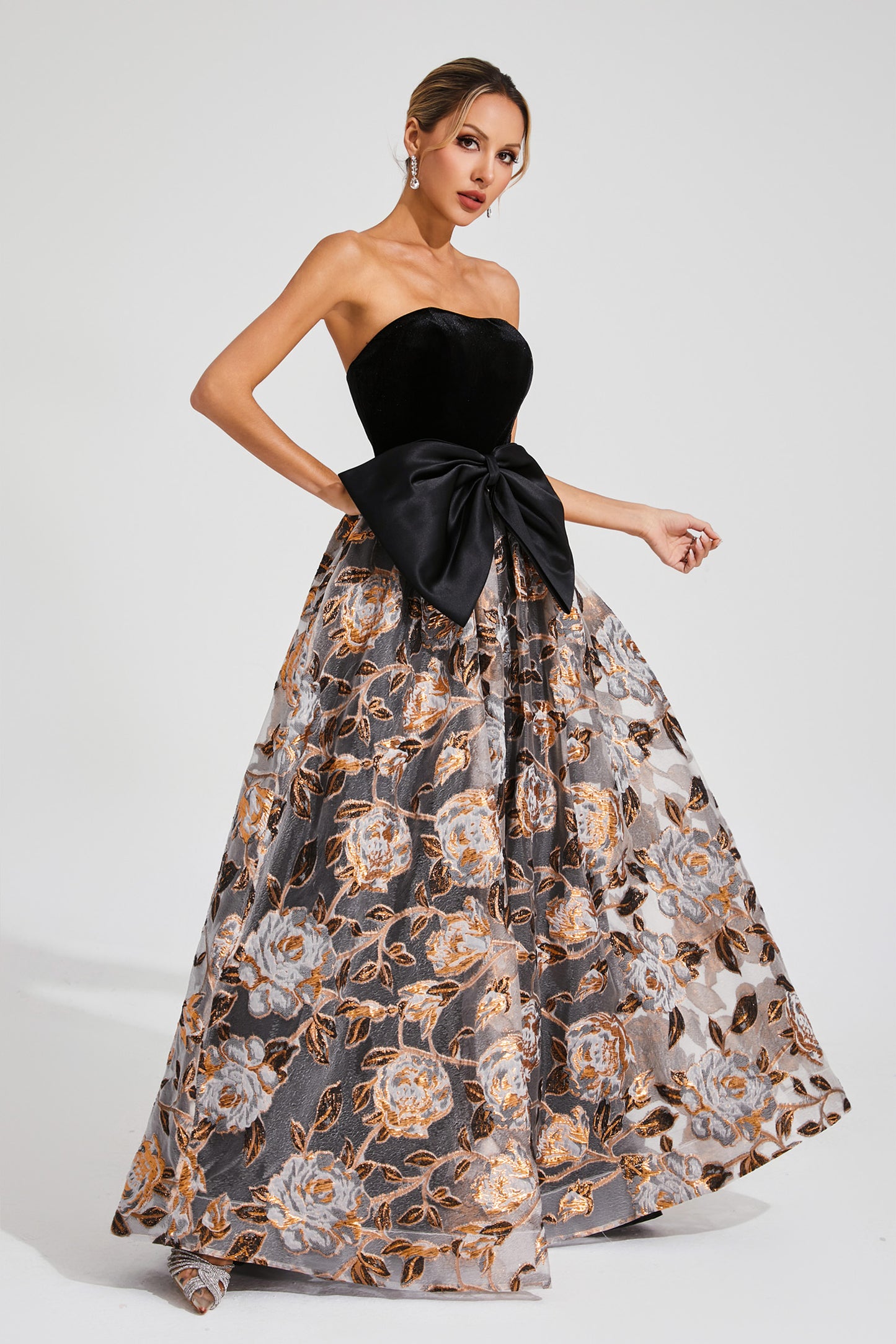 Elegantly Styled Dress for Everyday Wear