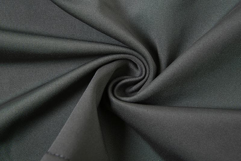 Beautifully Finished Top in a Timeless Design