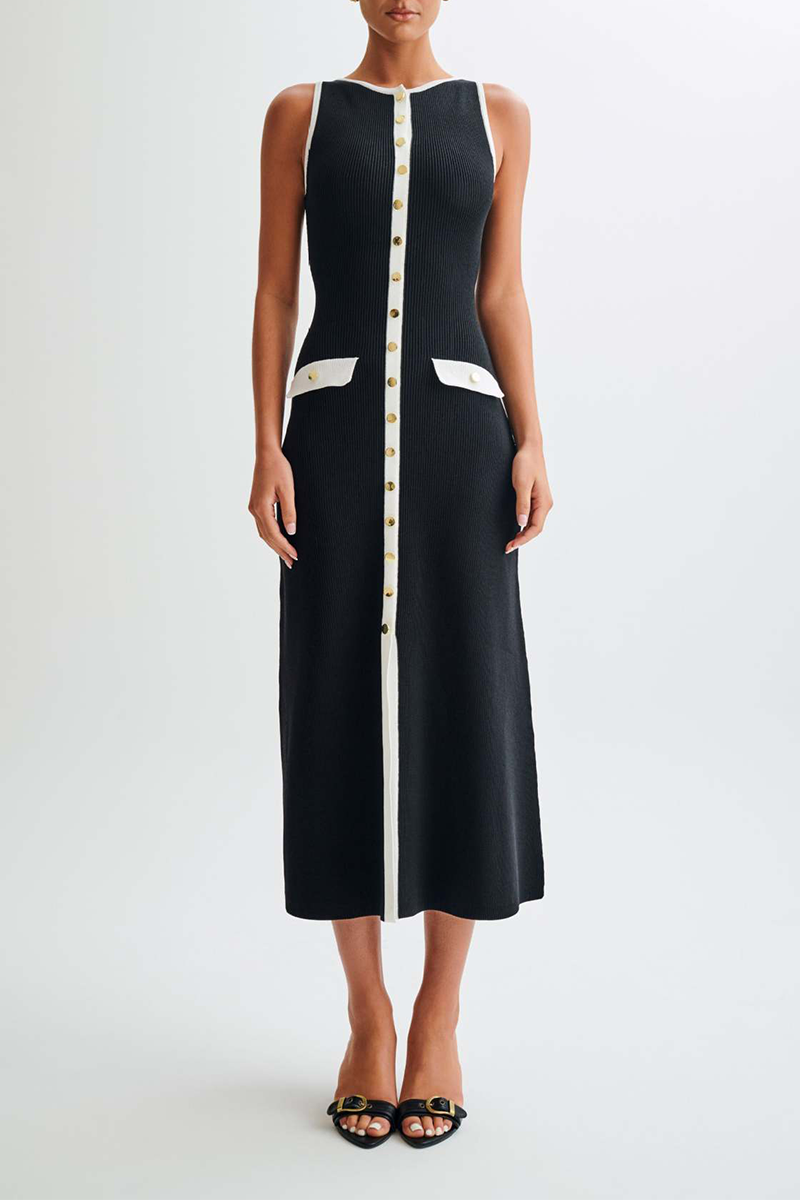 Classic Vintage Dress with a Flattering Fit