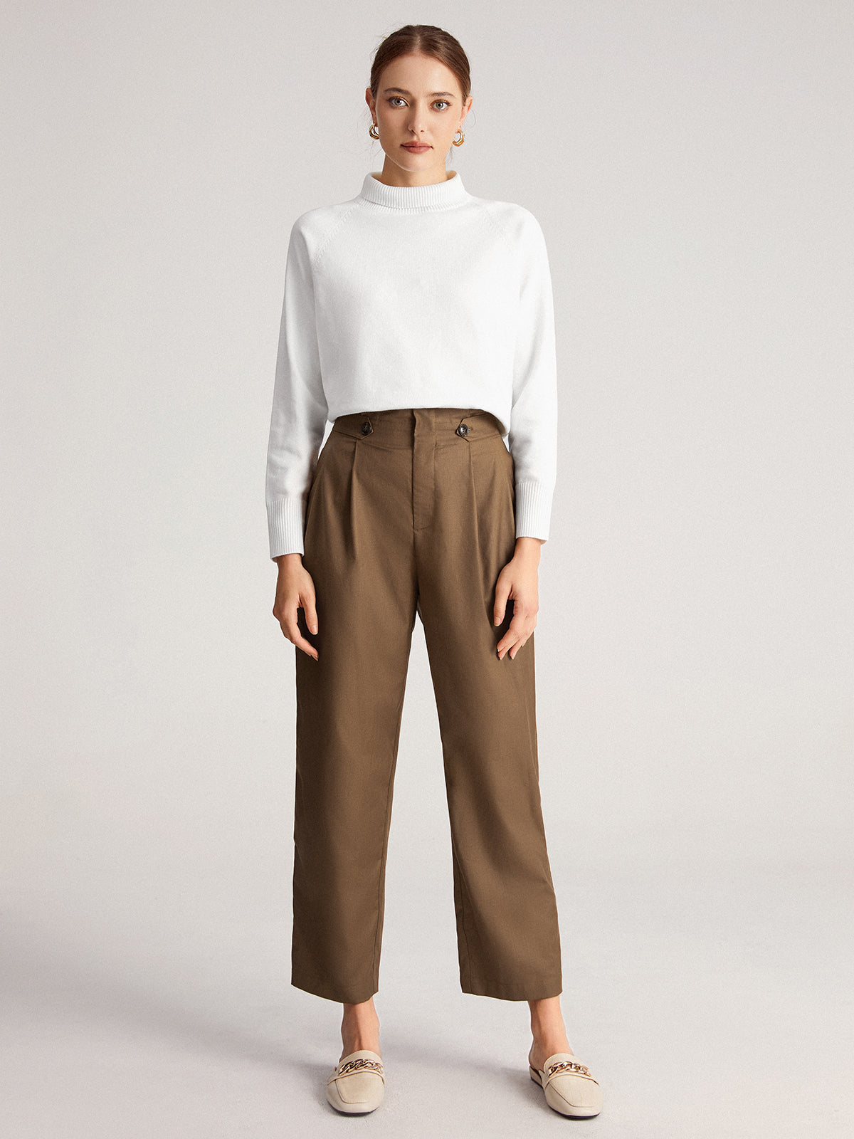 Sophisticated Dress with a Clean Classic Look