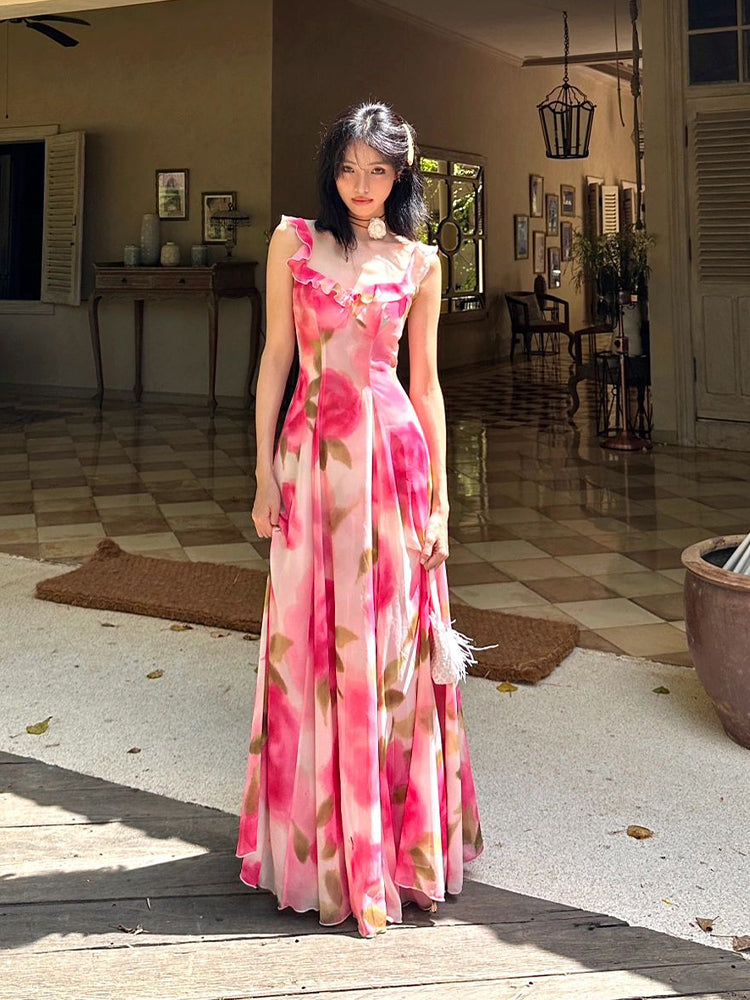 A Vintage Style Dress with Delicate Timeless Details
