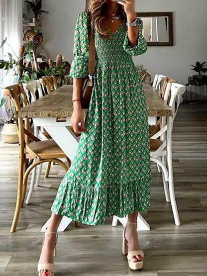 Beautifully Crafted Dress in a Classic Style
