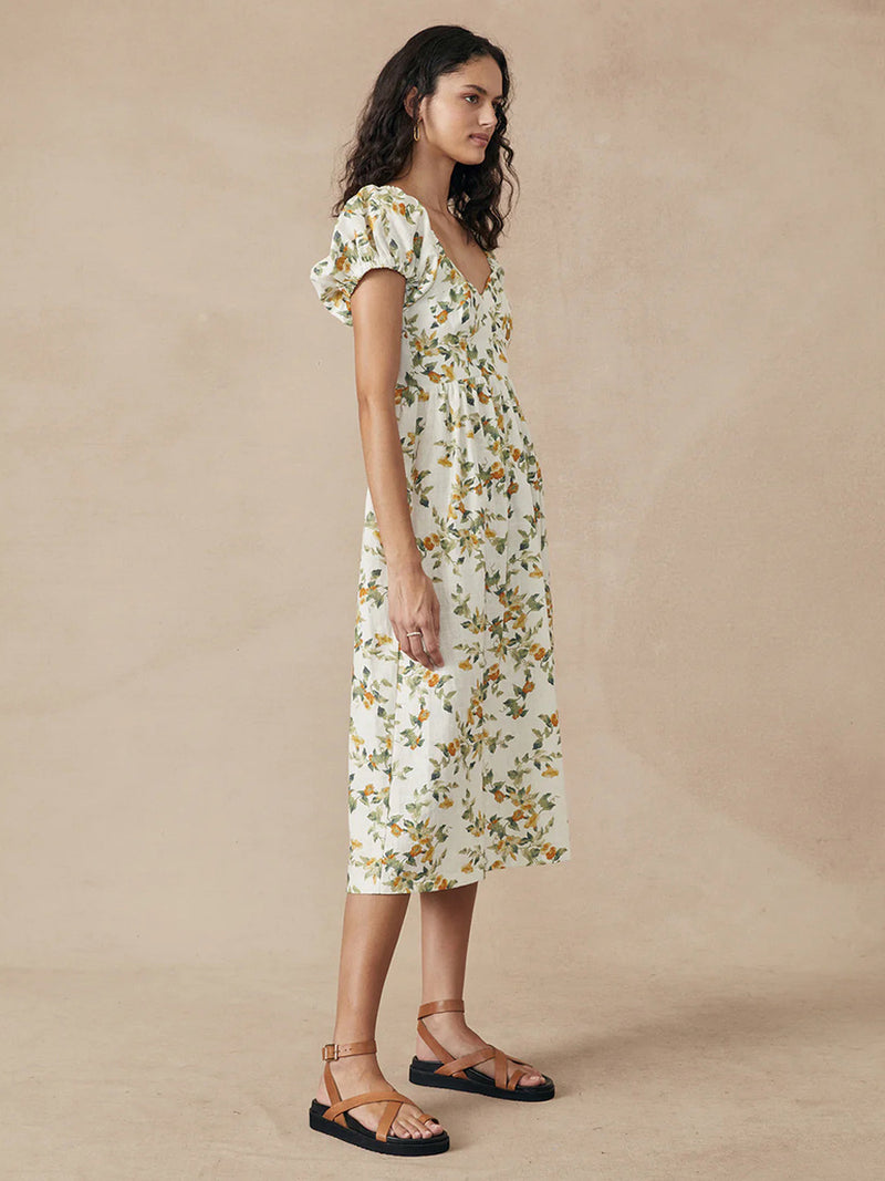 Polished Dress with an Effortless Classic Look