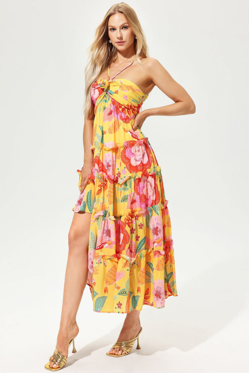 Beautifully Finished Dress in a Timeless Design