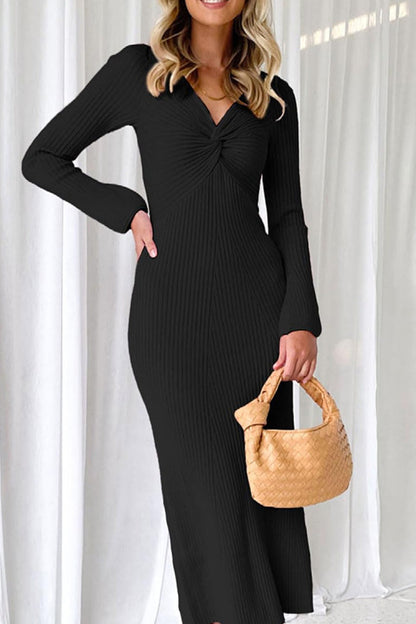 Well Tailored Dress with a Graceful Silhouette