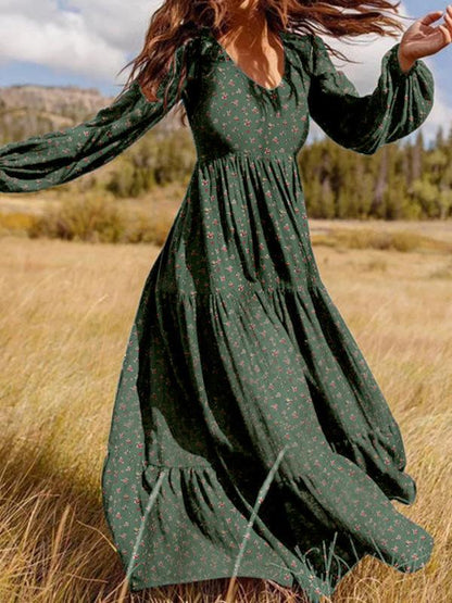 Classic Vintage & Enduringly Stylish Dress