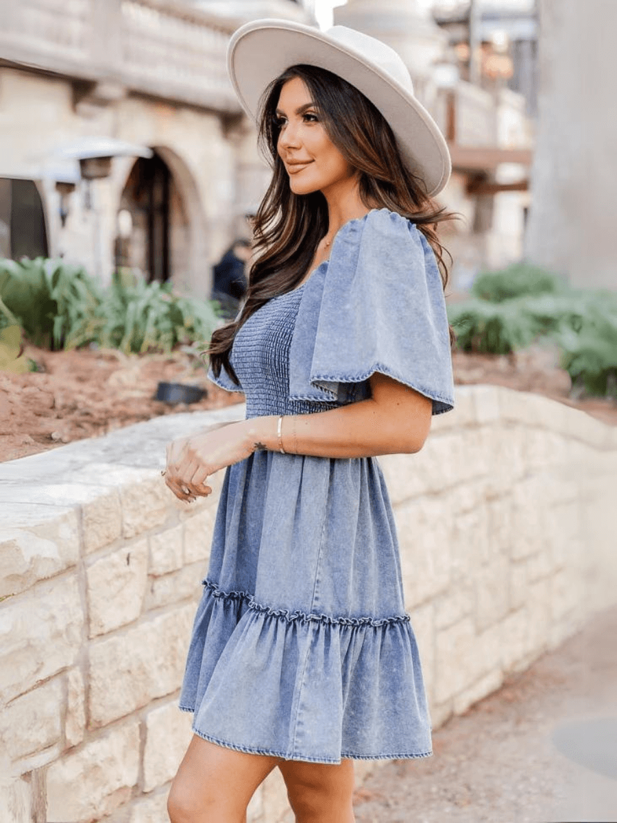 Polished Dress with an Effortless Classic Look