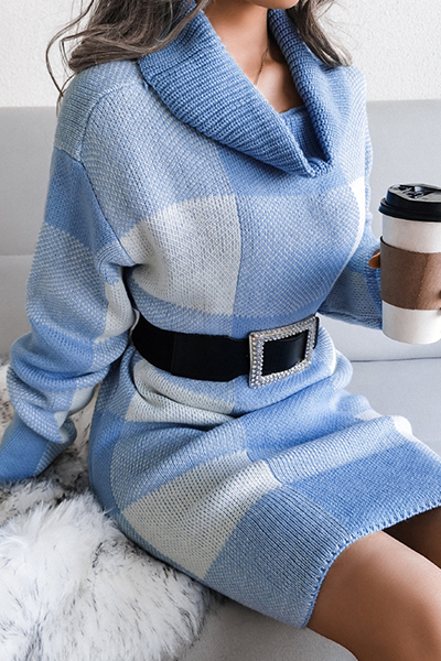 Well Tailored Sweater with a Graceful Silhouette