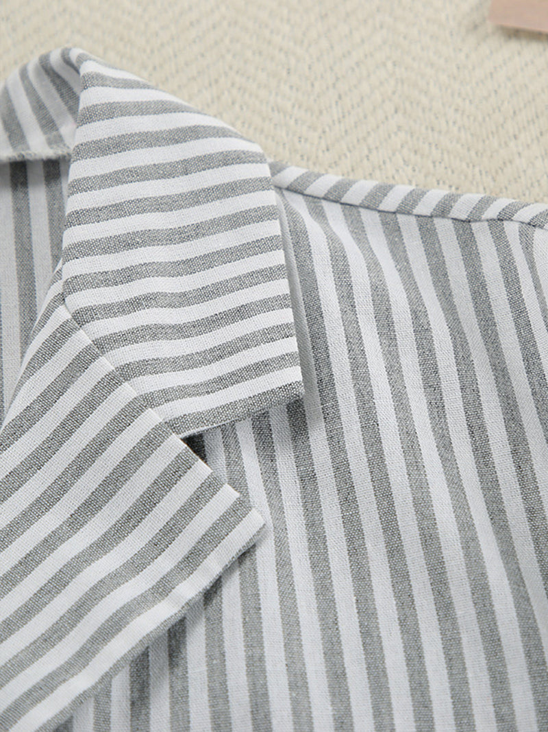 Effortlessly Elegant Pants with a Timeless Design