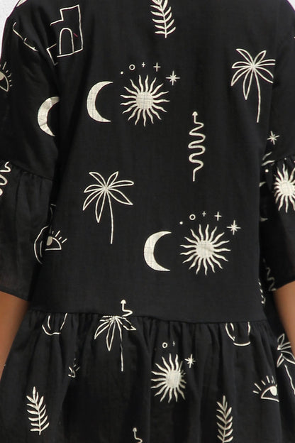 Elegantly Styled Dress for Everyday Wear