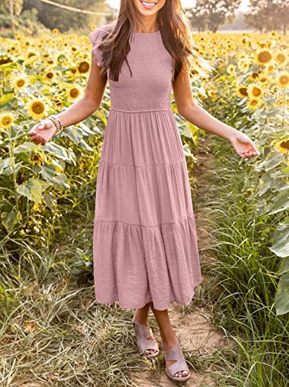 Sophisticated Dress with a Clean Classic Look