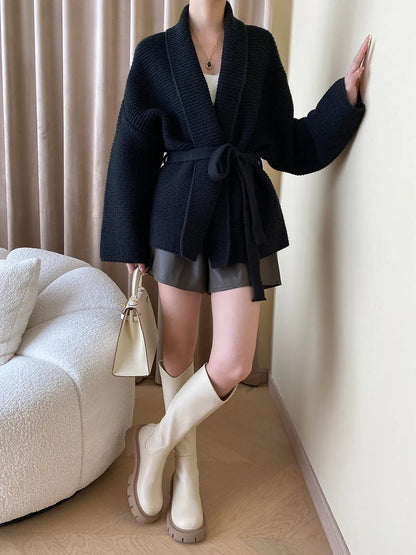 Gracefully Styled Cardigan for Any Occasion