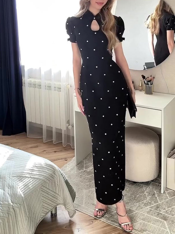 Polished Dress with an Effortless Classic Look