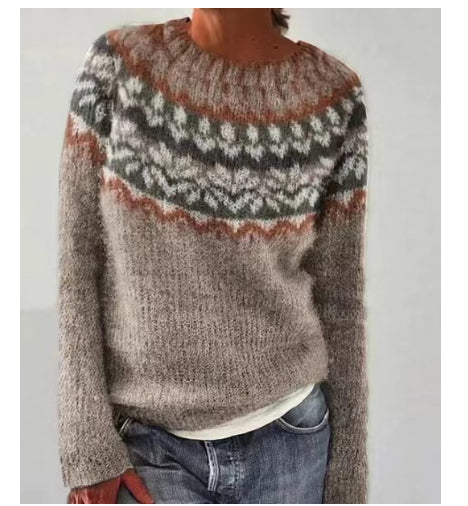 Well Tailored Sweater with a Graceful Silhouette