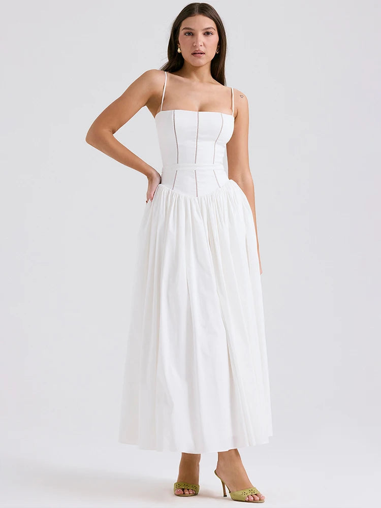 Sophisticated Dress with a Clean Classic Look