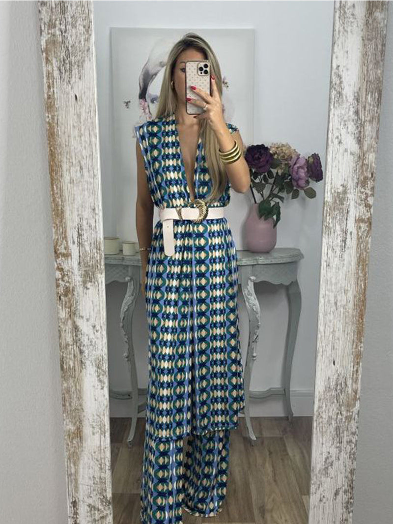 Elegantly Styled Pants for Everyday Wear