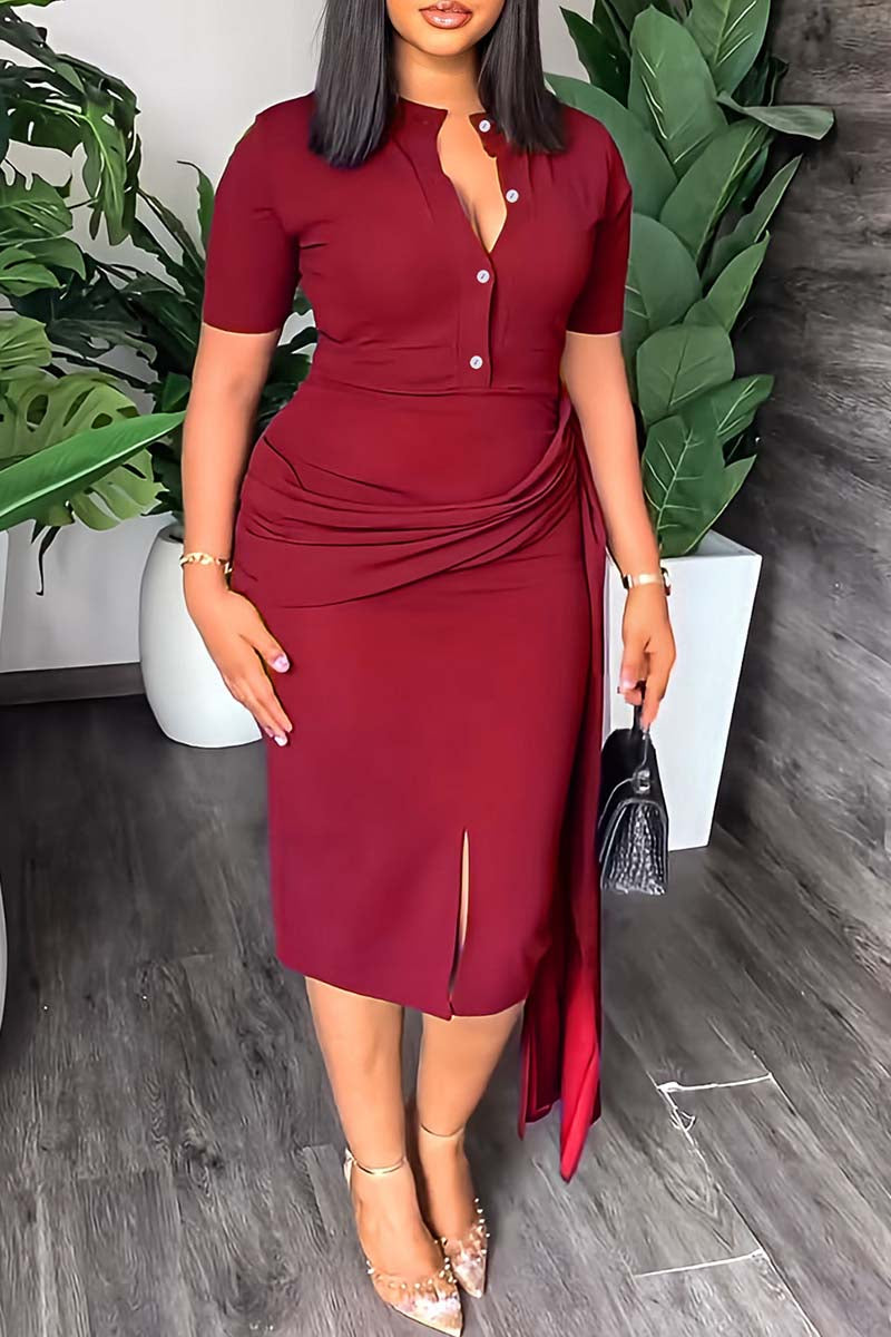 Classic Vintage Dress with a Flattering Fit