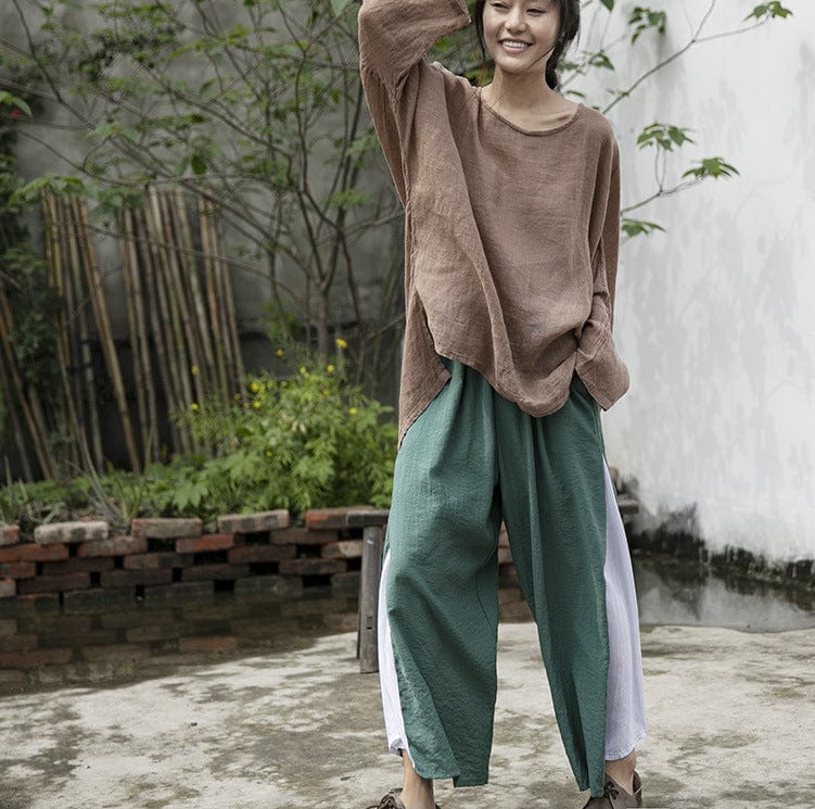 Classic Vintage Pants with a Flattering Fit