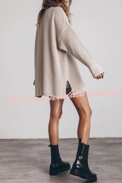 Classic Vintage Sweater with a Flattering Fit