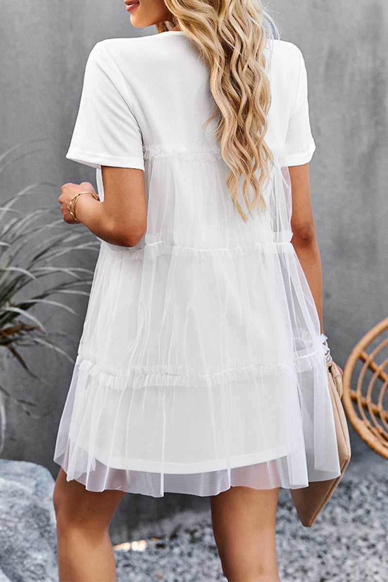 Well Tailored Dress with a Graceful Silhouette