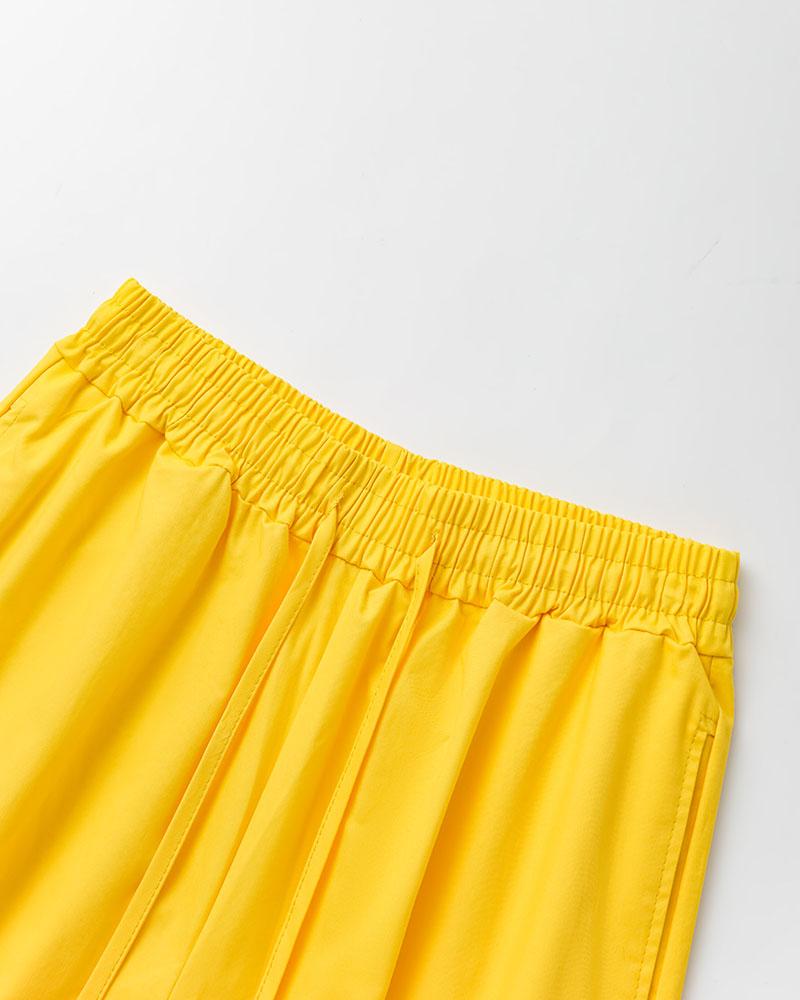 Elegantly Styled Pants for Everyday Wear