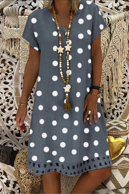 Gracefully Styled Dress for Any Occasion