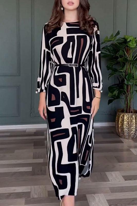 Gracefully Styled Dress for Any Occasion