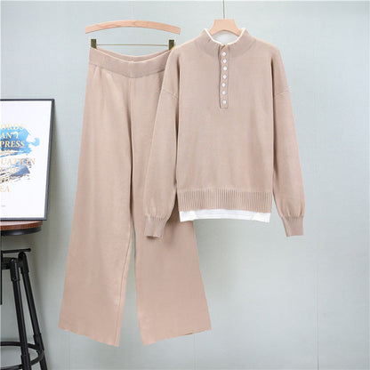 Effortlessly Elegant Garment with a Timeless Design