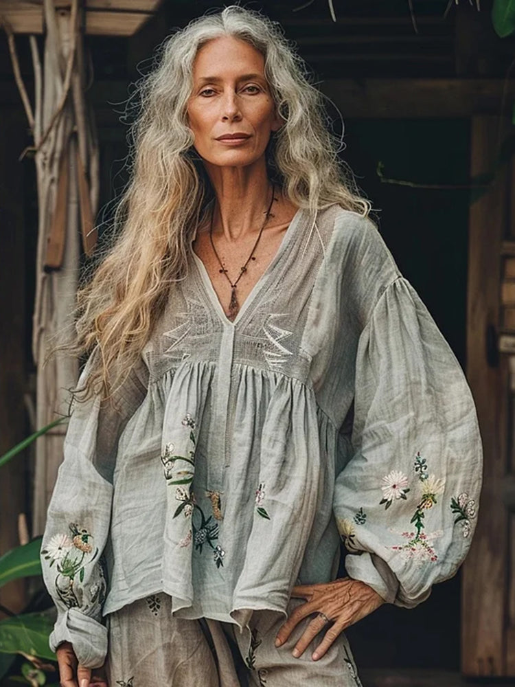 Classic Vintage Shirt with a Flattering Fit