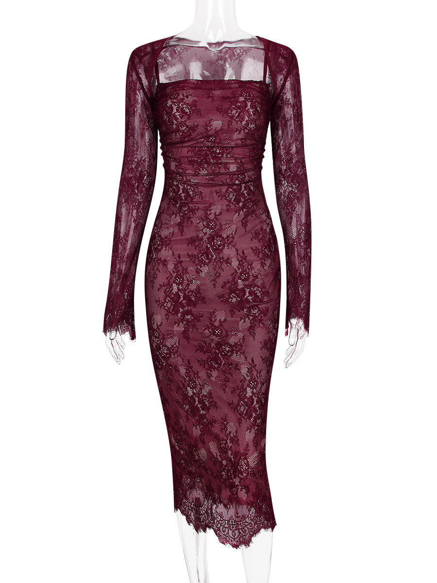 Beautifully Finished Dress in a Timeless Design