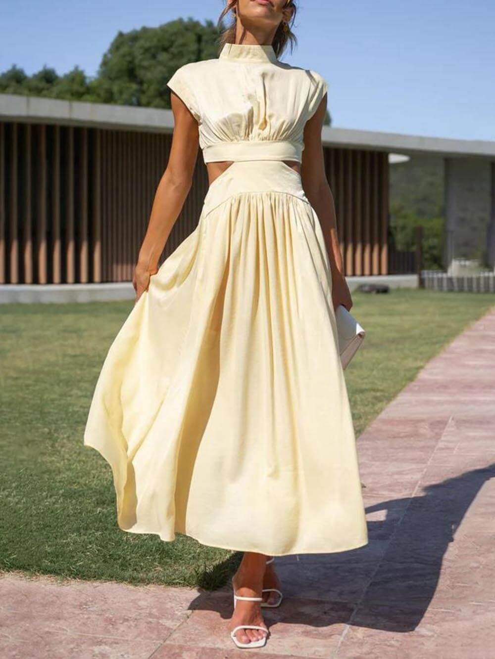 Polished Dress with an Effortless Classic Look