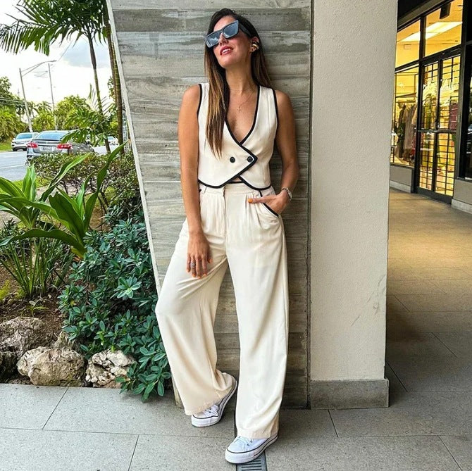 Beautifully Crafted Pants in a Classic Style