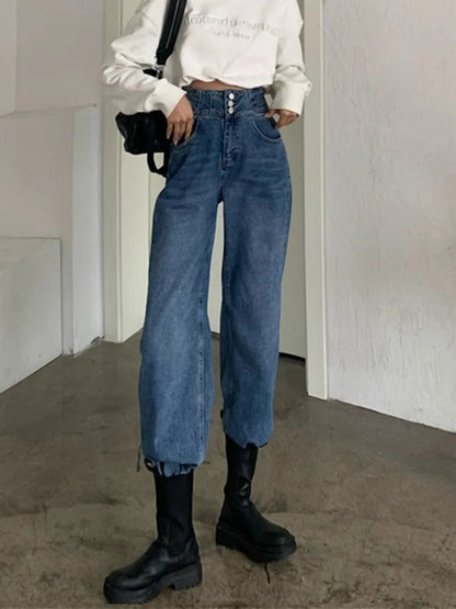 A Vintage Style Pants with Delicate Timeless Details