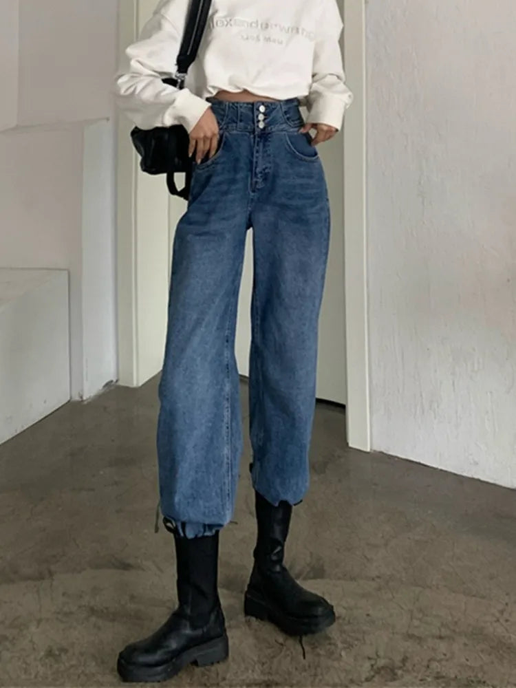 A Vintage Style Pants with Delicate Timeless Details