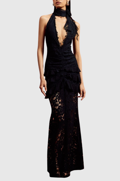 A Vintage Style Dress with Delicate Timeless Details