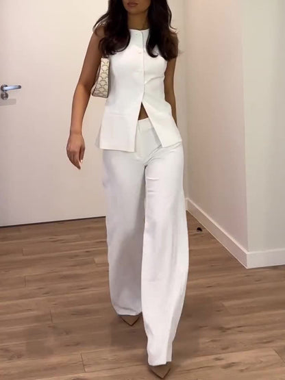 Polished Pants with an Effortless Classic Look