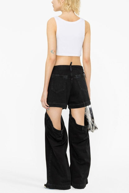 Effortlessly Elegant Garment with a Timeless Design