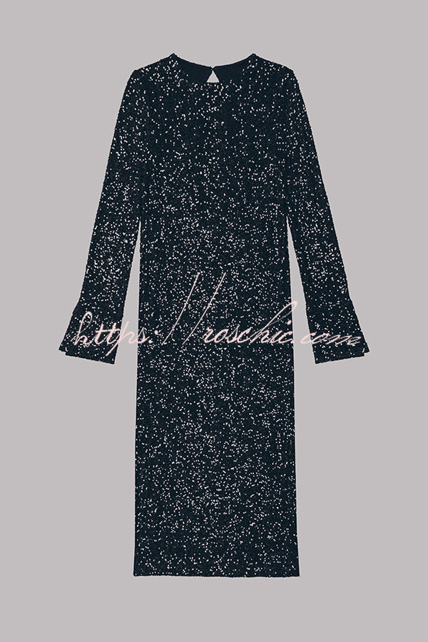 Sophisticated Dress with a Clean Classic Look