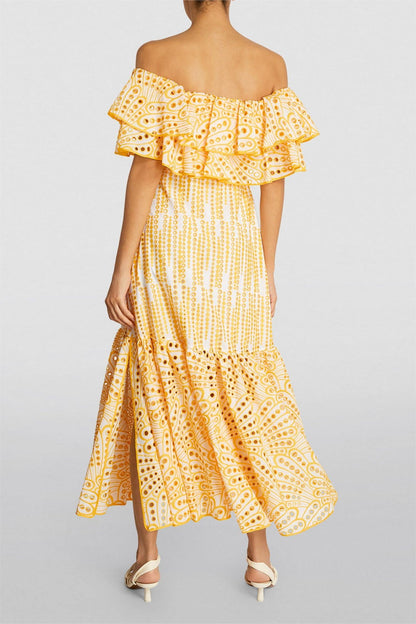 Gracefully Styled Dress for Any Occasion