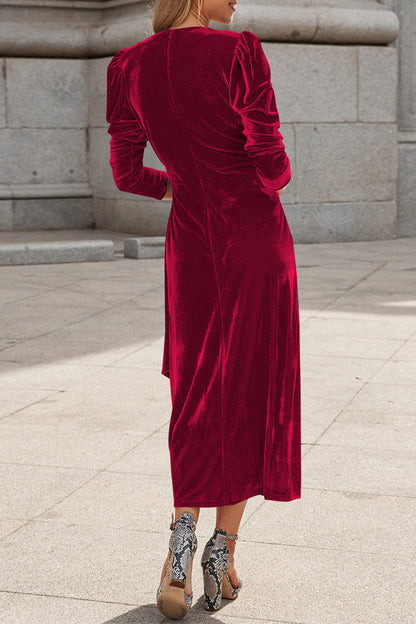 Polished Dress with an Effortless Classic Look