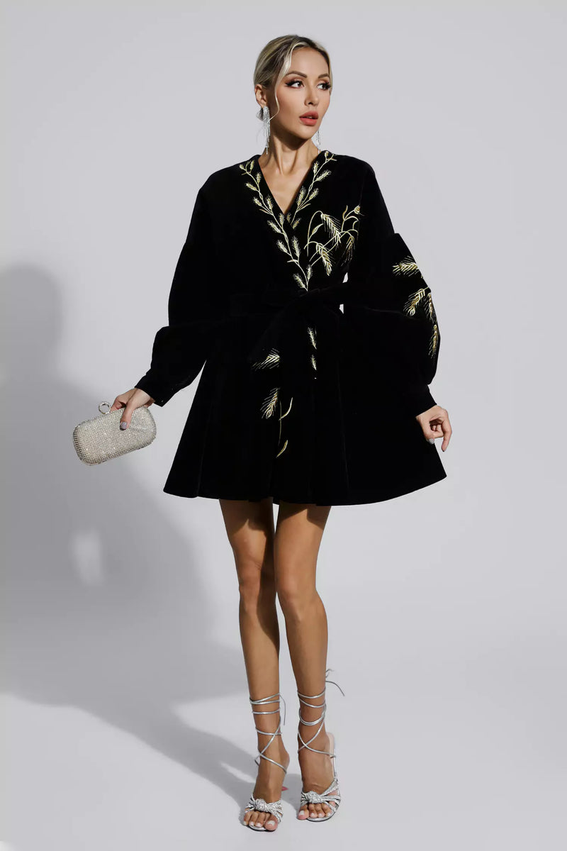 Sophisticated Dress with a Clean Classic Look