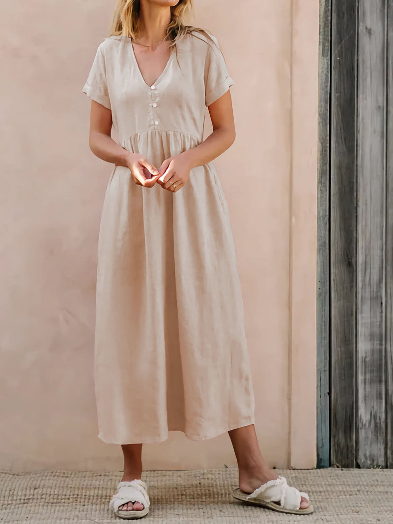 Sophisticated Dress with a Clean Classic Look